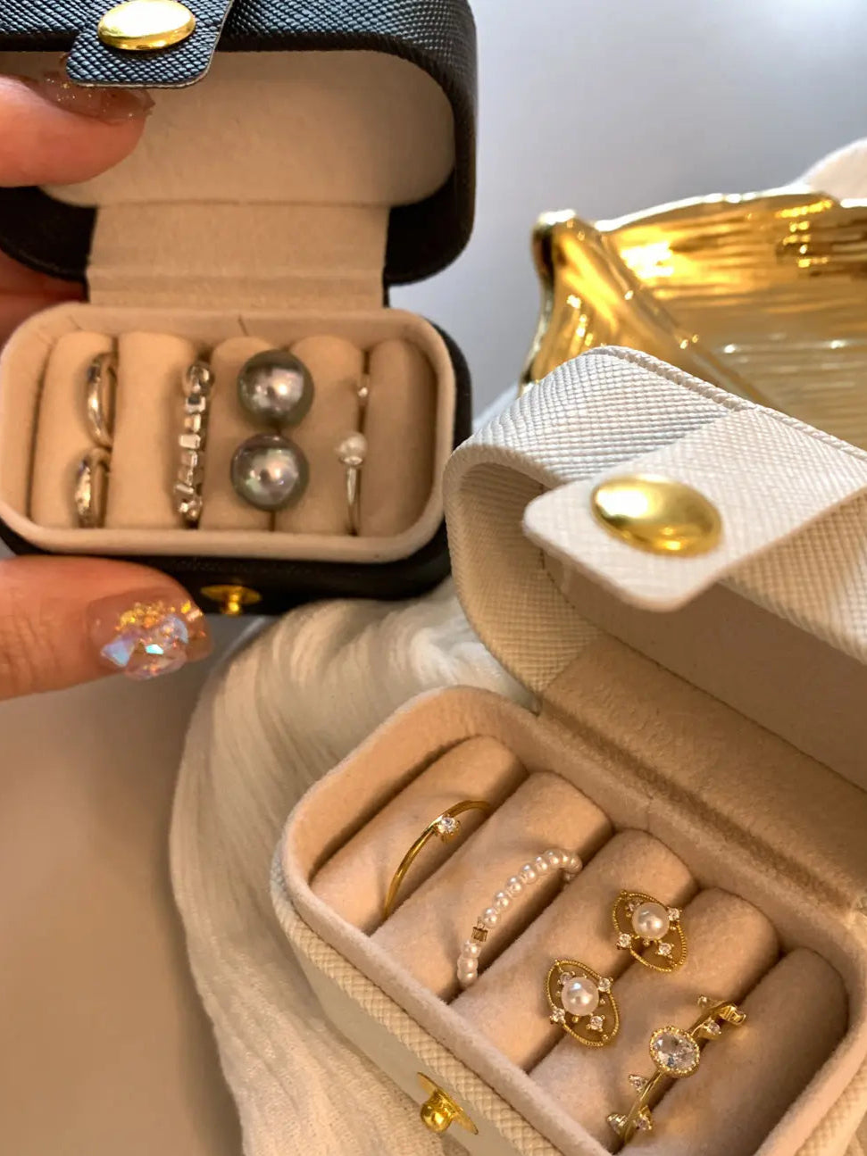 Liora Box