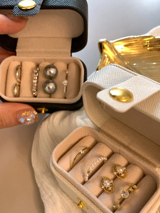 Liora Box